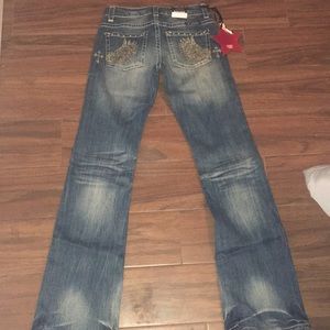Cowgirl Tuff Co. Jeans